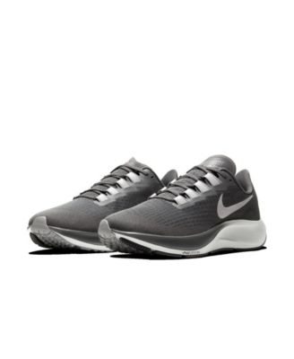 nike pegasus macys