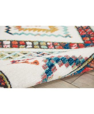 Navajo NAV02 White 5'3" x 7'6" Area Rug