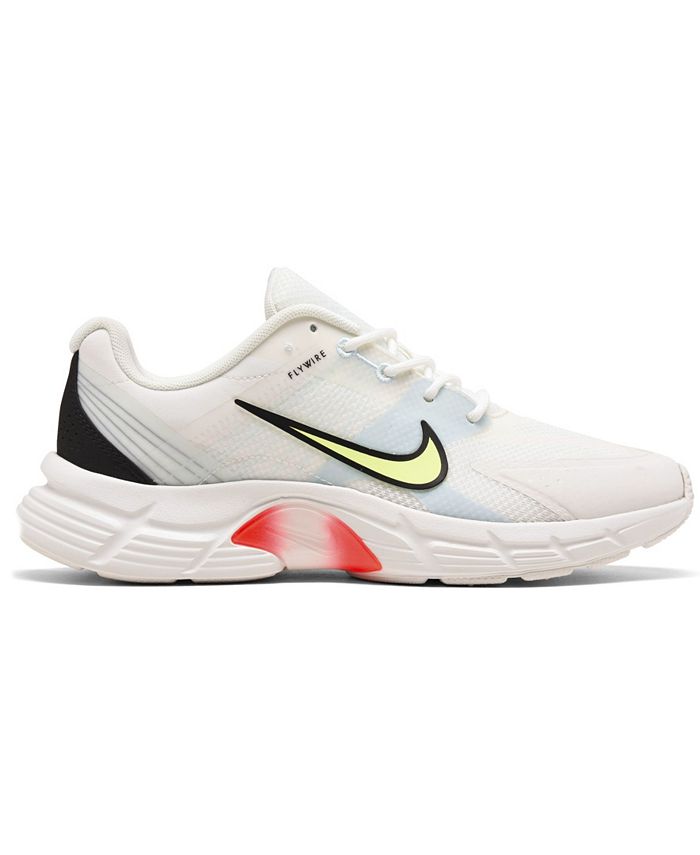 nike alphina 5000 women's shoe