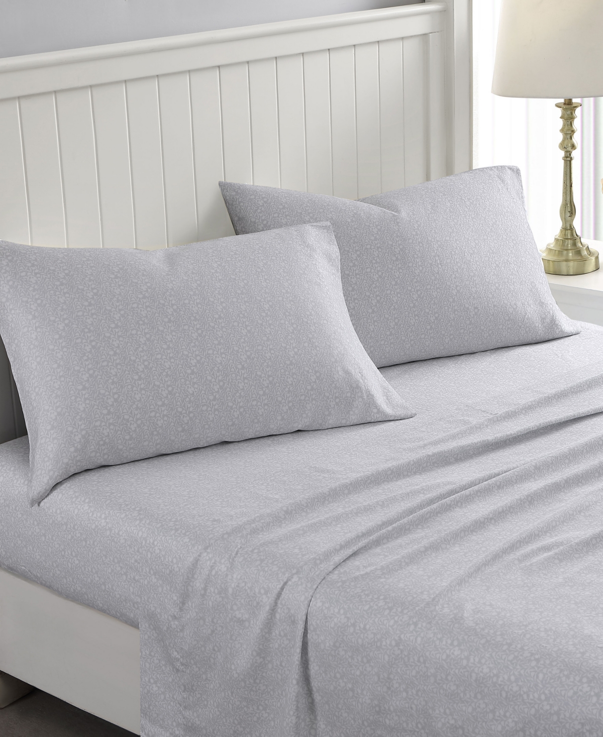 Laura Ashley Closeout!  300 Thread Count Cotton Sateen 4-pc. Sheet Set, Queen In Winnie