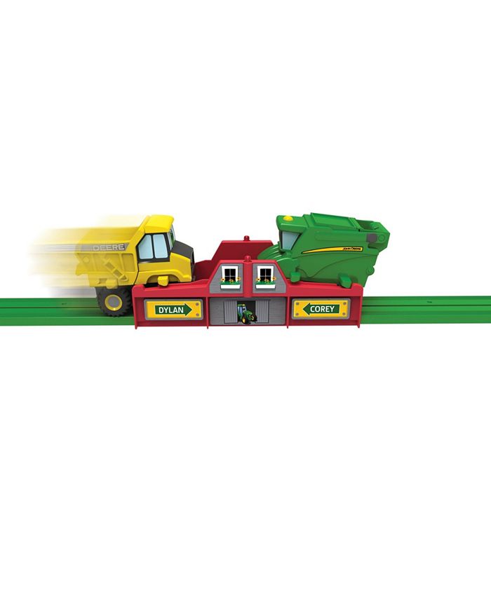 Tomy International Tomy John Deere Johnny Tractor and and Magical Farm