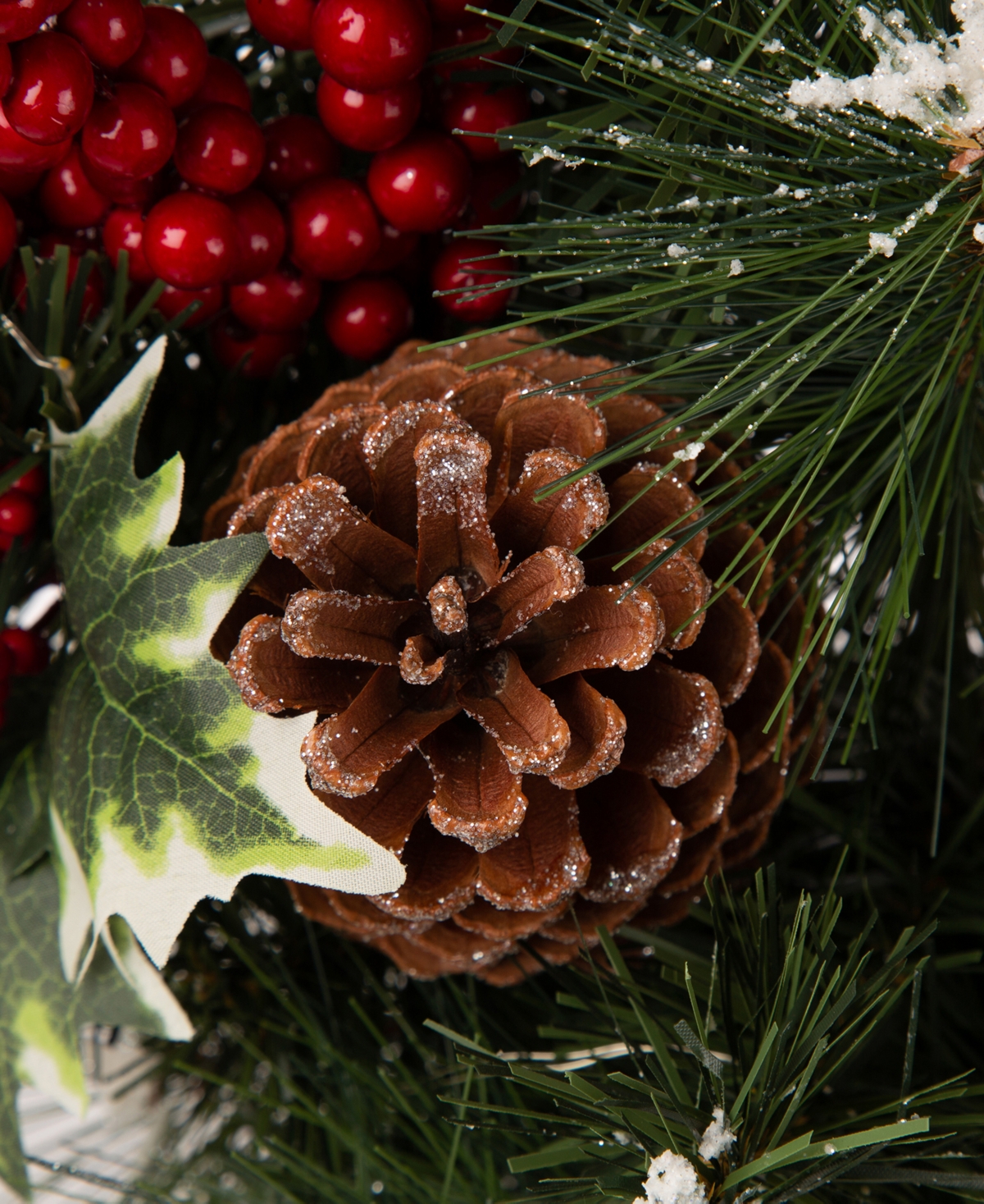 Glitzhome Led Pre-Lit Greenery Buffalo Bow Berry Holly Pine Cone Rattan Ornament Wreath
