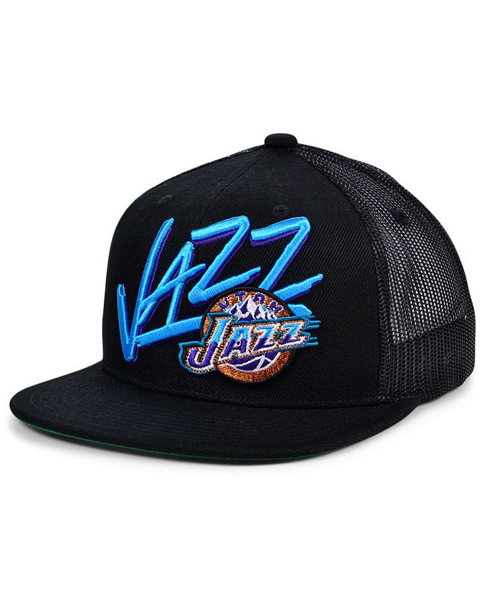 Vintage NBA (Mitchell and Ness) - Utah Jazz Spell-Out Fitted Hat 7 1/4