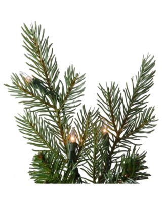 National Tree Company National Tree 7.5' "Feel Real" Nordic Spruce Slim Hinged Tree with 750 Clear Lights