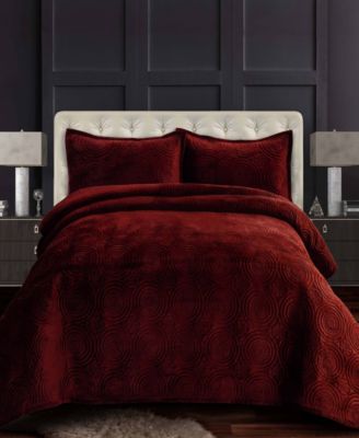 Capri Medallion Velvet Oversized Solid 3 piece Quilt Set, King