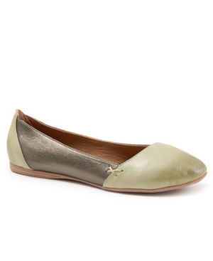 image of Bueno Women-s Kerrie Flats Women-s Shoes