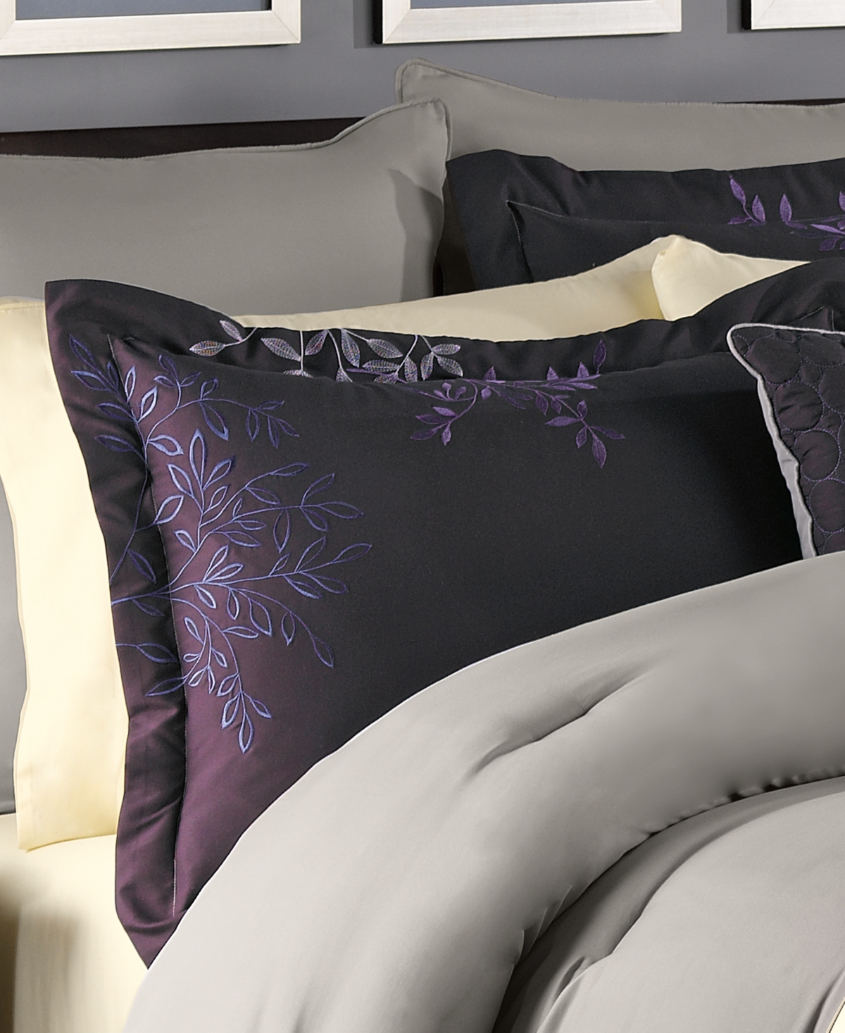 Riverbrook Home Murell 7-Pc. Comforter Set