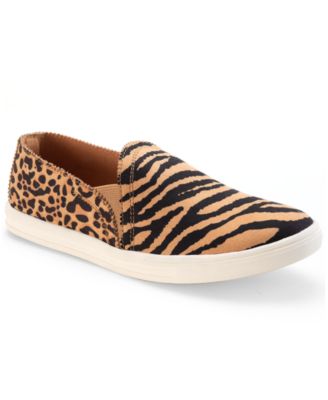 macys womens slip on shoes