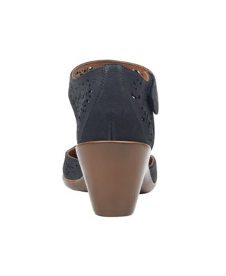 Women's Cindie Two-Piece Mary Jane Pumps