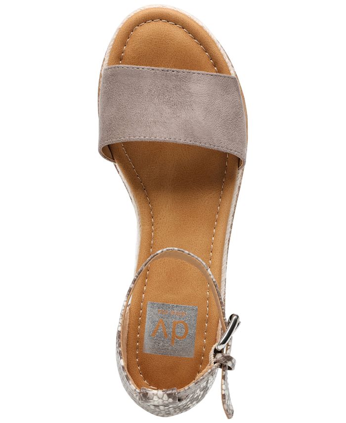dolce vita sandals macys