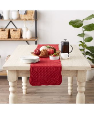 Quilted Farmhouse Table Runner