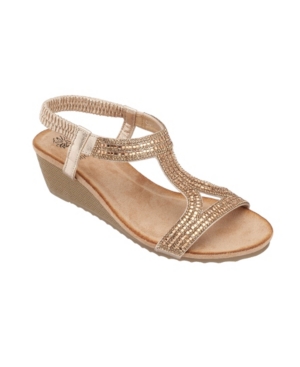 Gc Shoes Coretta Wedge Sandal Women's Shoes In Gold