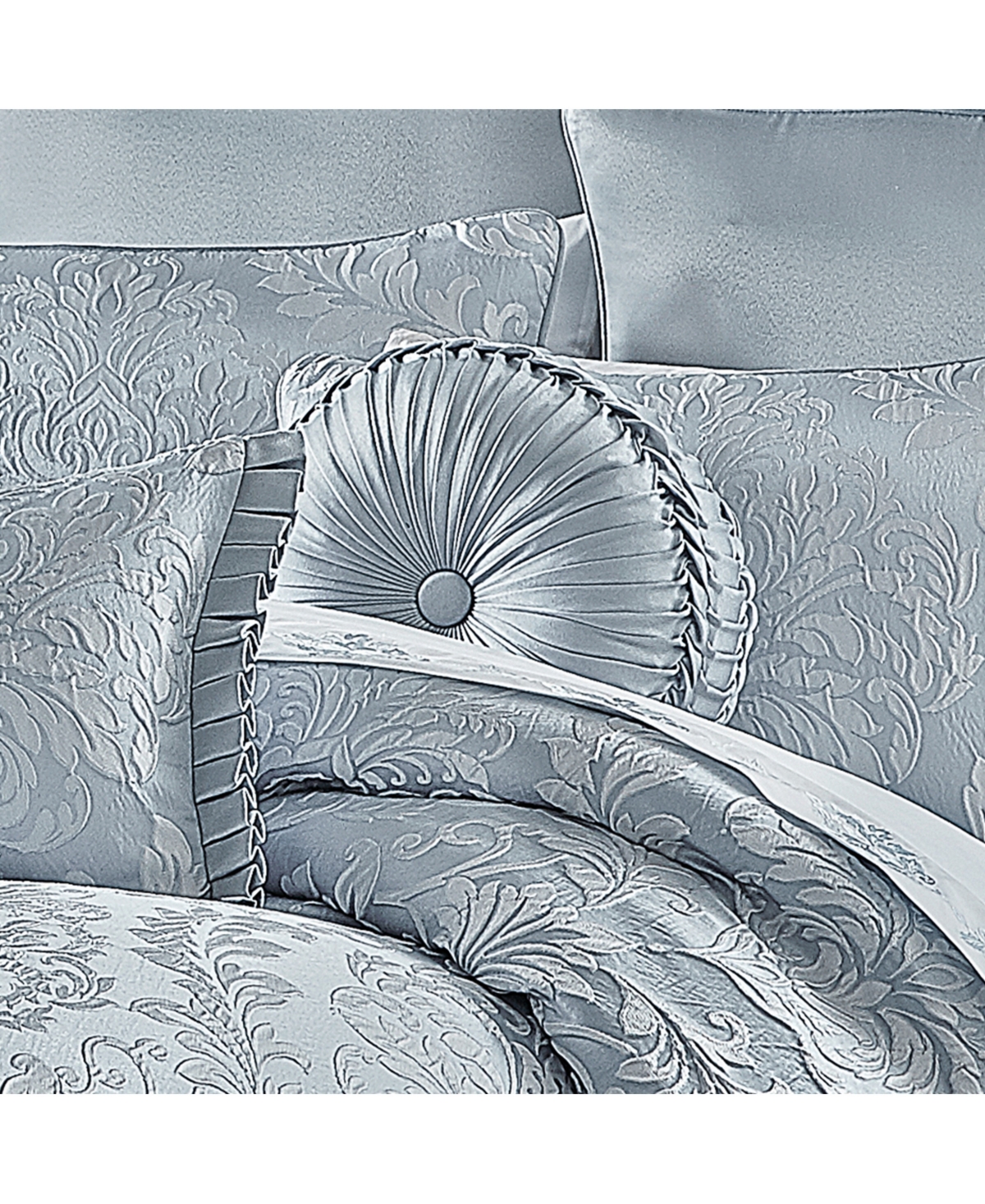 J Queen New York Malita Tufted Pillow, 15