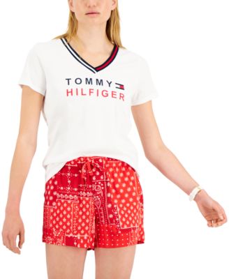 Tommy Hilfiger - V-Neck Logo T-Shirt