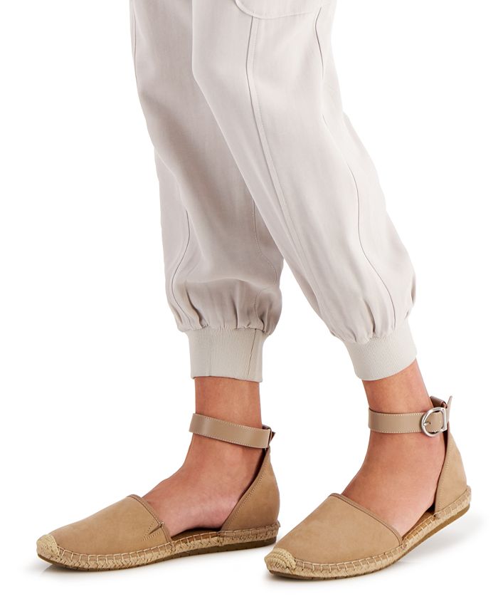 Paminaa flat sandals shop