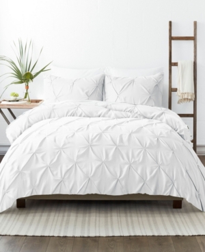 Ienjoy Home Ultra Soft 3-pc. Pinch Pleat Duvet Cover Set, Full/queen In White