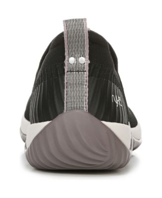 Women's Echo Knit Slip On Sneakers