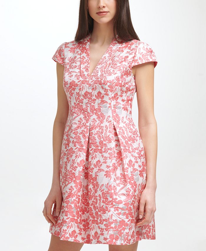 vince camuto perintie