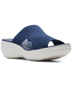 Clarks Women's Cloudsteppers Marin Coral Sandals Women's Shoes