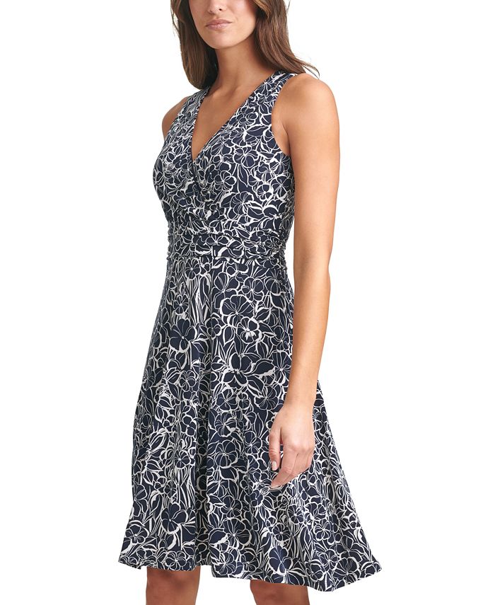 Tommy Hilfiger Women's Floral Print Fit & Flare Dress Blue Size 6Petite