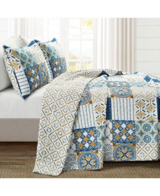 Monique Reversible 3 Piece Quilt Set, King