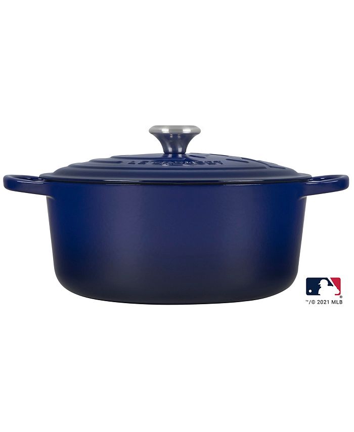 Le Creuset CLOSEOUT! MLB™ New York Yankees™ 7.25Qt. Round Dutch Oven