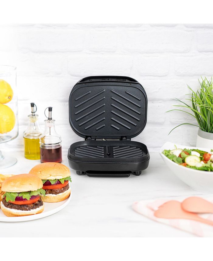 Bella 2 Burger Grill Macy's