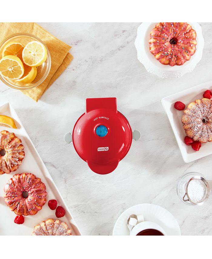 Dash Mini Bundt Cake Maker Macy