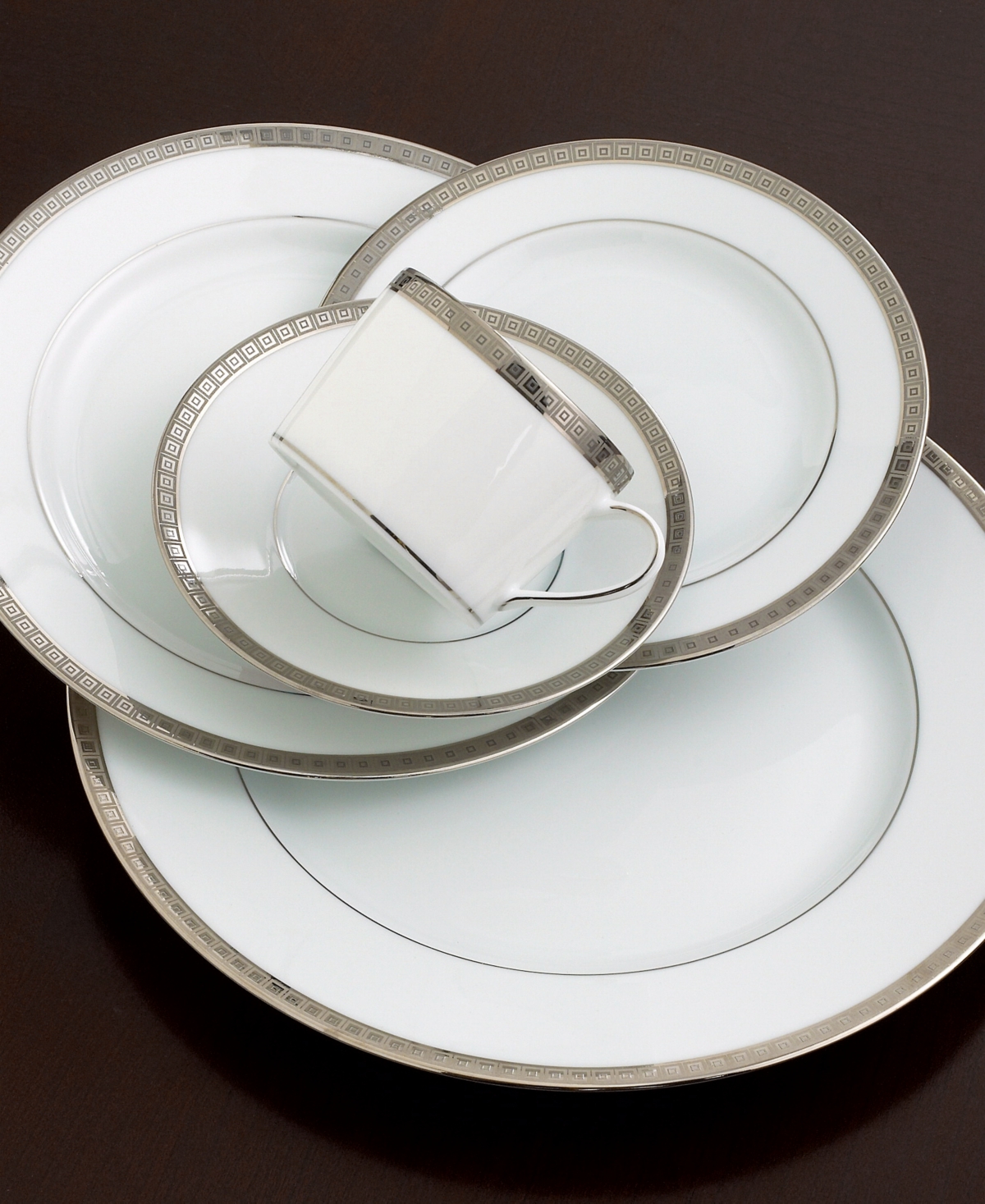 173167 Bernardaud Dinnerware, Athena Platinum Full Rim De sku 173167