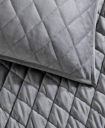 Vera Wang - 