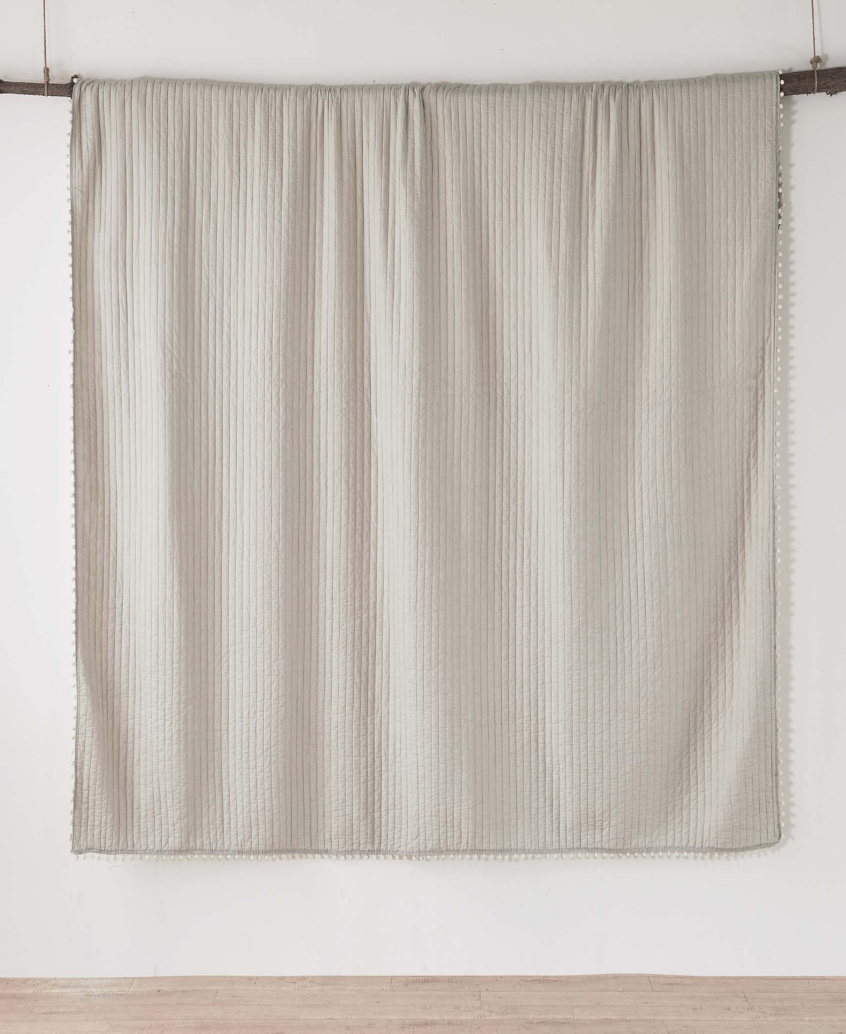 Levtex Pom Pom Quilt, Twin