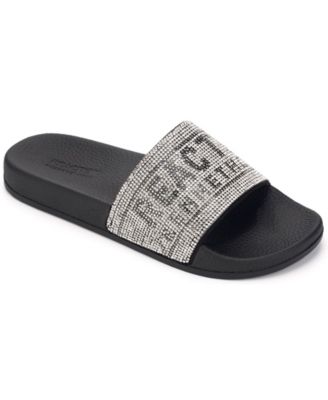 Kenneth Cole Reaction