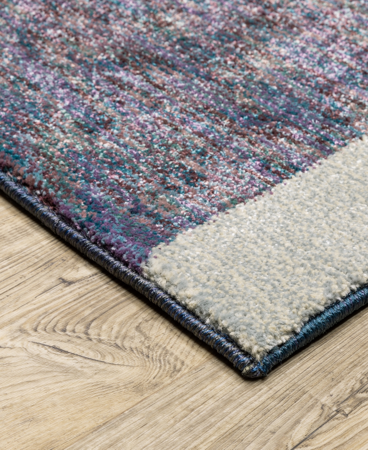 Oriental Weavers Strada STR08 5'3" x 7'3" Area Rug