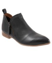 Macy's last sales act womens boots