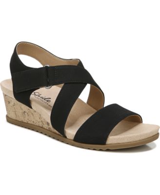 lifestride shoes sandals