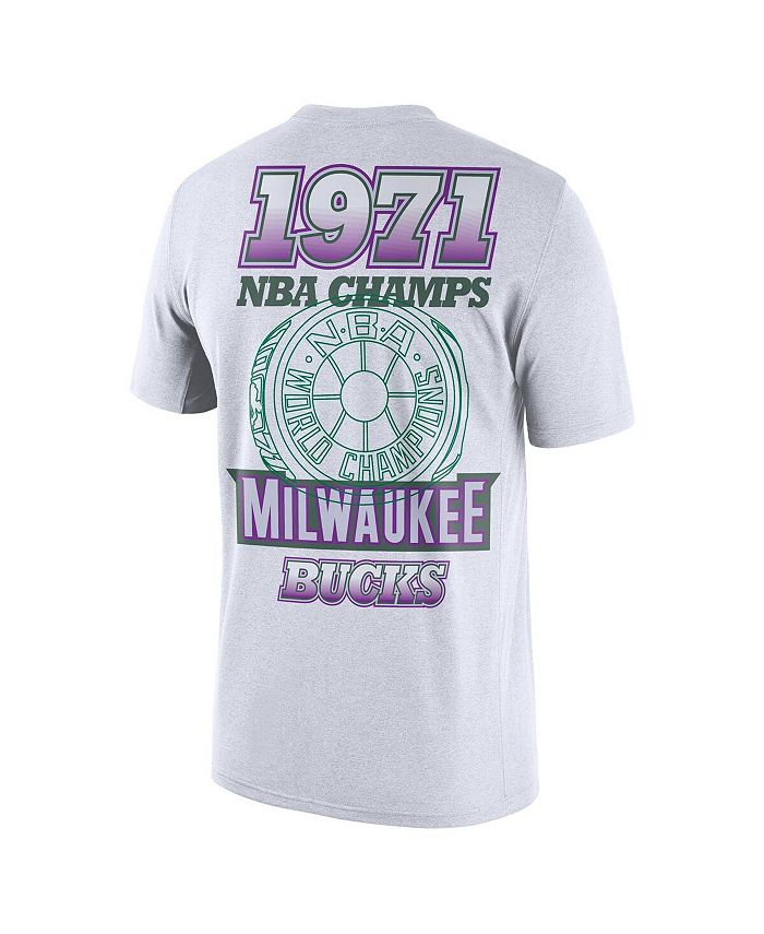 Milwaukee Bucks Nike Play Off Mantra T-Shirt - White - Mens