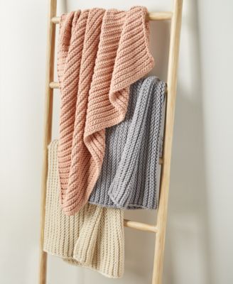 Charter Club - Damask Designs White Chunky 50" x 70" Throw