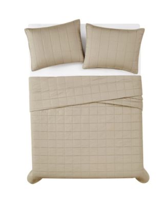 Solid 3 Piece Quilt Set, Full/Queen