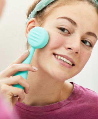 Clean Smart Facial Cleansing Device