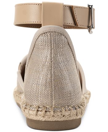 paminaa flat sandals