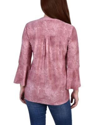 Petite 3/4 Bell Sleeve Printed Pleat Front Y-neck Top
