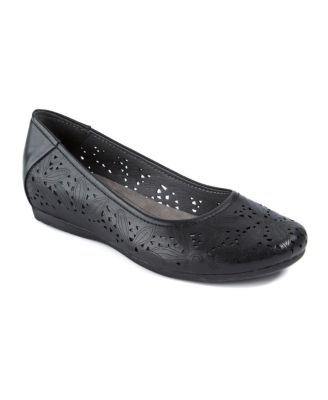 macys comfort shoes