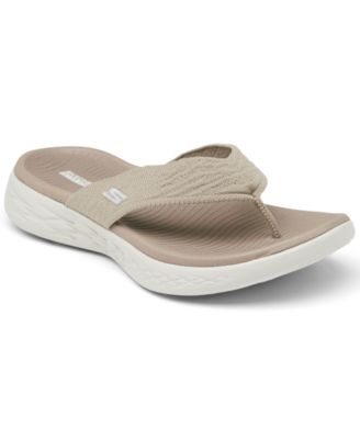 Skechers Women's On The Go 600 Sunny Athletic Flip Flop Thong Sandals ...