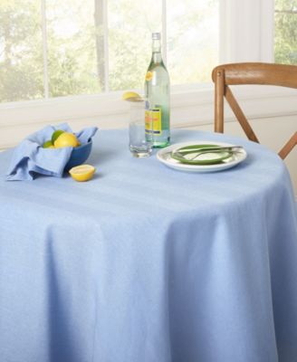 Margarita Round Tablecloth, 70" x 70"