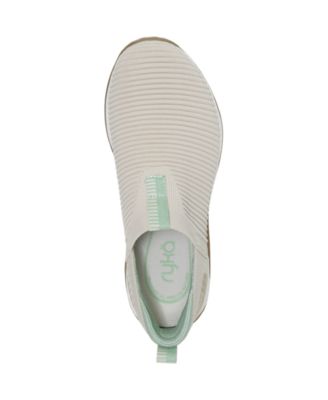 Women's Echo Knit Slip On Sneakers