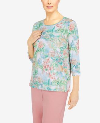 Petite Size Isle of Capri Garden Scenic Top