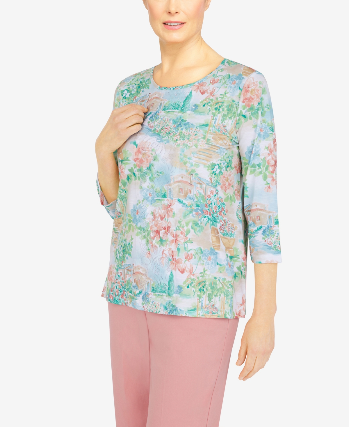 Petite Size Isle of Capri Garden Scenic Top