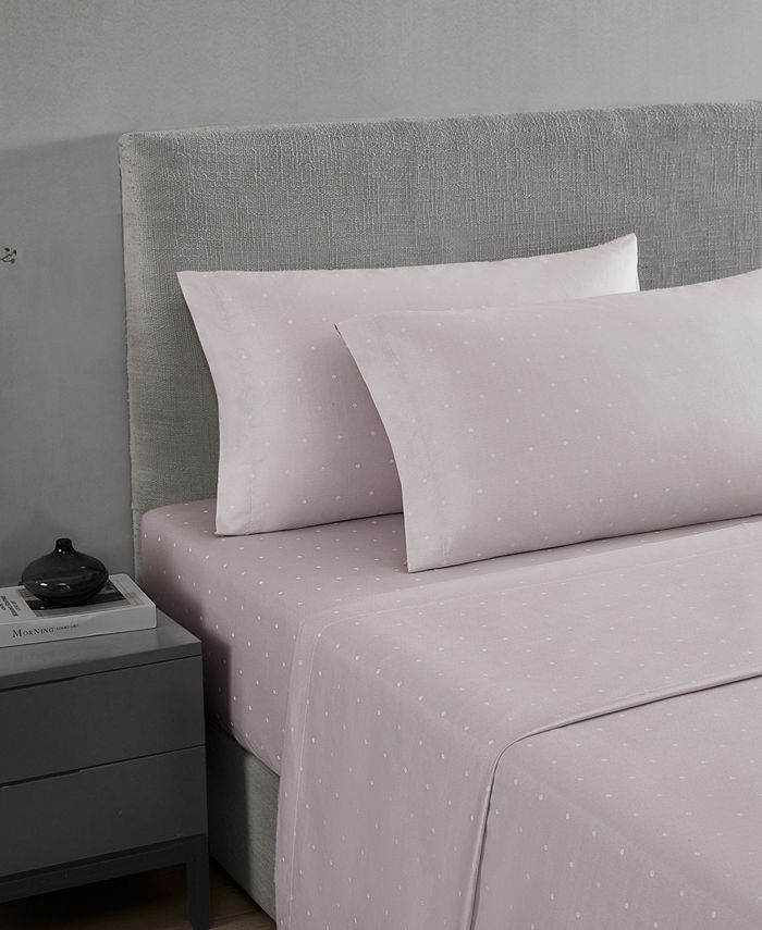 Vera Wang 4 Piece Eyelet Thread Count 800 Sateen Sheet Set, King Macy's