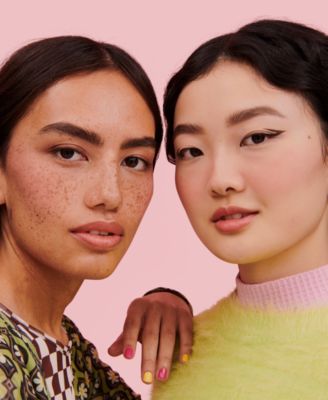 WANDERful World Silky-Soft Powder Blush Mini