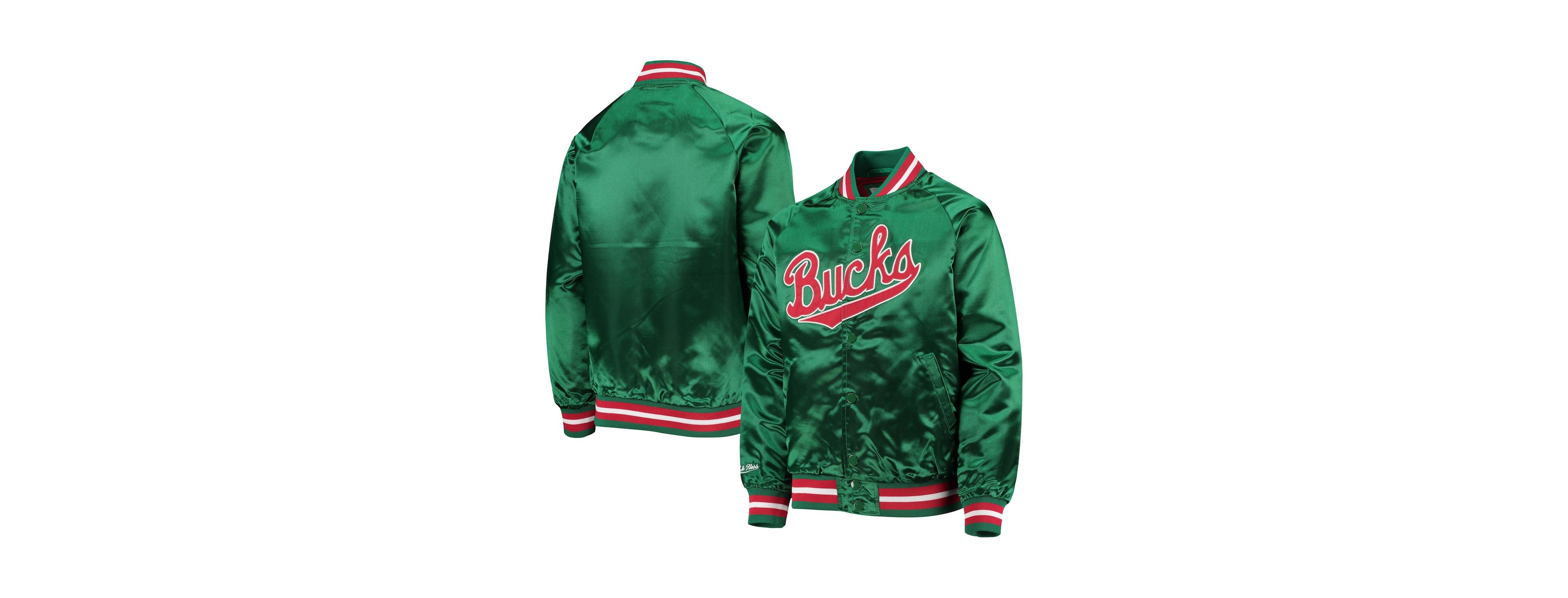 Big Boys Mitchell & Ness Green Milwaukee Bucks Hardwood Classics Satin Raglan Full-Snap Jacket